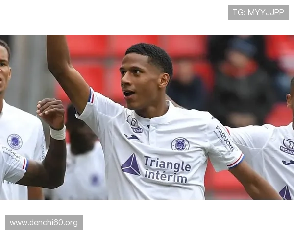 斗球app手机版最新版本免费下载，体验最流畅的线上足球竞技乐趣